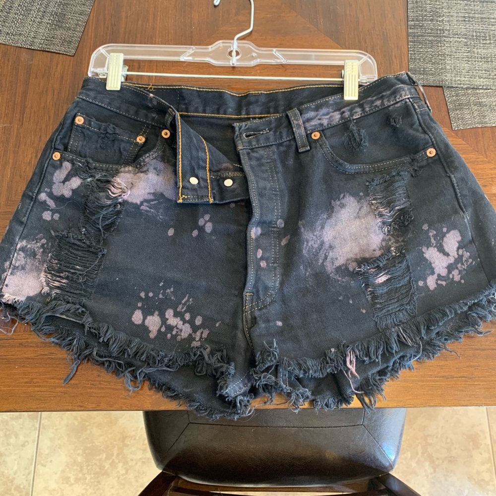 Levi cut off shorts size L